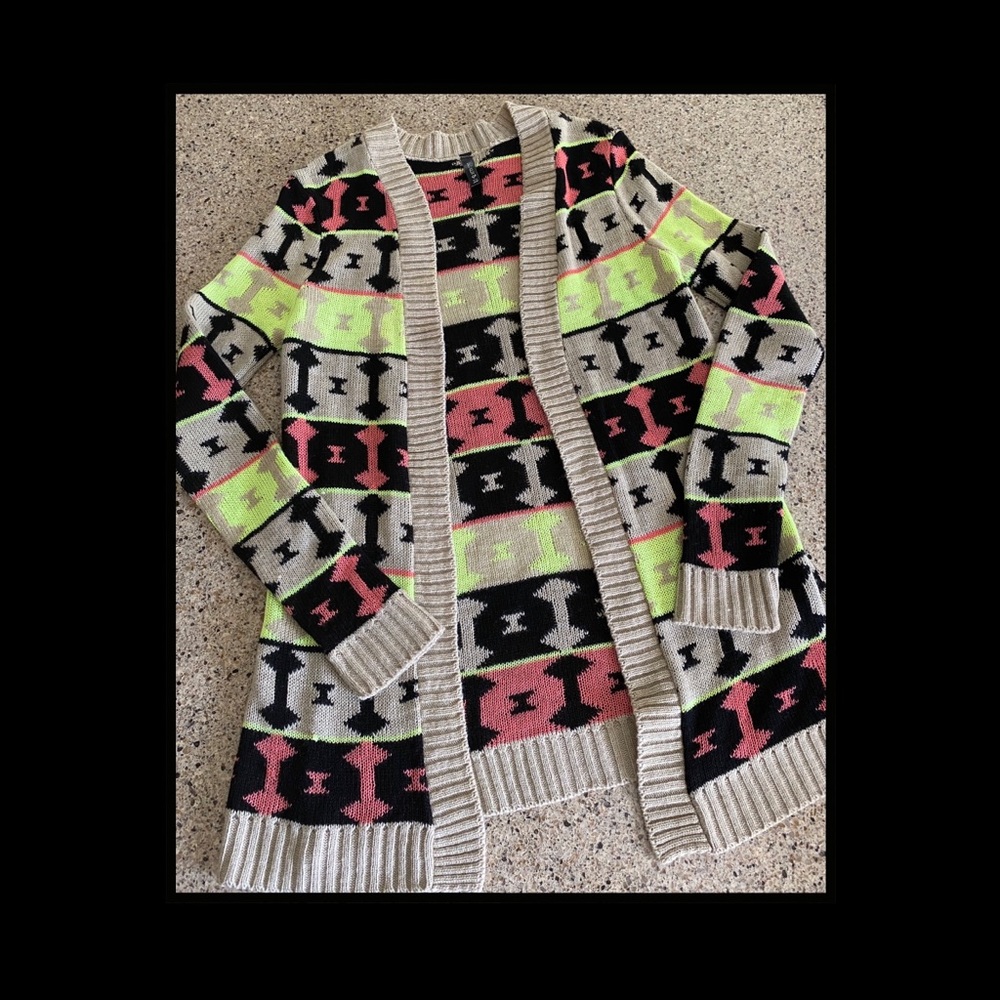 Size XS Full Tilt cardigan